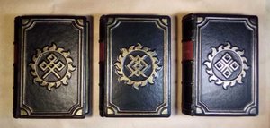 Реставрация книг. Трехтомник конец XIX в. Новый кожаный переплет с объемным тиснением.