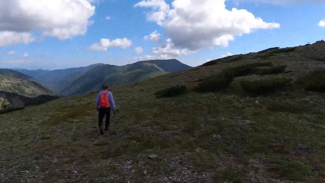 От 2-го гольца до пика Чекановского за 13 минут. Гиперлапс смотреть онлайн