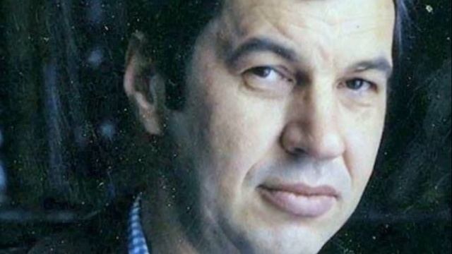 Фото у могилы моего любимого земляка Георгия Вицина, на Ваганьковском кладбище, 