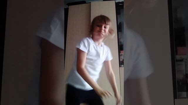 3-я песня с днем рождения шарарам уже 15 лет шарам смотреть онлайн