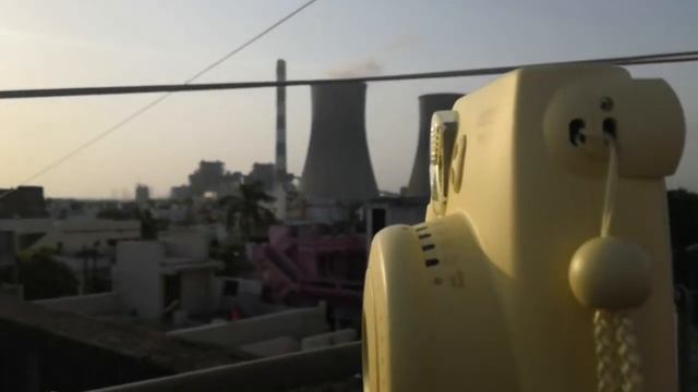 Fujifilm Instax Mini 8 Guide Camera (Yellow)? | UNBOXING | смотреть онлайн