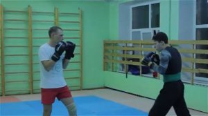 Рукопашный бой. Работа в парах, отработка ударной техники, чувства дистанции, защиты. Часть 1