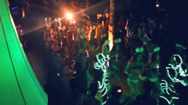 Каzантипские хроники - Новый год. z17 (Kazantip 2009) by canon mark II смотреть онлайн