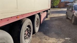 Знакомство с ВикторЫчем. Ремонтируем пол в полуприцепе.