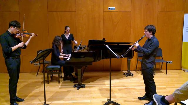 Trio Violin, Clarinet and Piano (1932) - Aram Khachaturian