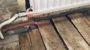 Как выровнять деревянный пол в квартире своими руками