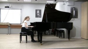 Ефремова Виталина.  А. Аренский - "Романс", соч.53 №5