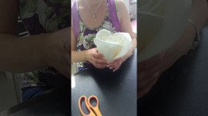 Делаем розу из изолона.