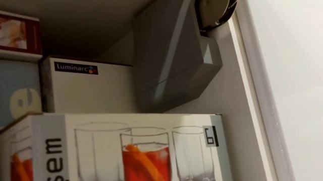 Белый кухонный гарнитур в пленке ПВХ. mebeelek.ru смотреть онлайн