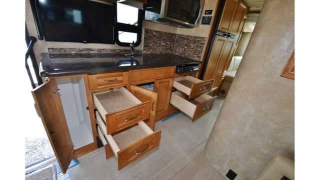 New 2016 Winnebago Aspect 27D For Sale near Cleveland, OH, Pittsburgh, PA, and Huntington, WV! смотреть онлайн