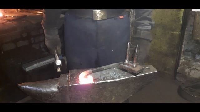 КРЕСТ КОВАНЫЙ РИТУАЛЬНЫЙ . ИЗГОТОВЛЕНИЕ . ВЕРХУШКИ !!!.mp4 смотреть онлайн