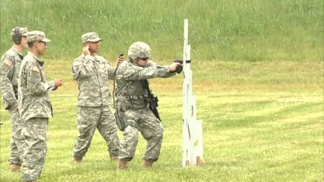 Кто будет стрелять лучший армии США съемки конкуренции + Япония и морской пехоты США Sniper Trainin смотреть онлайн