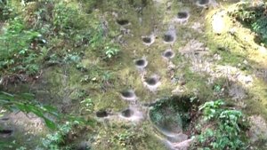 ГОРЯЧИЙ КЛЮЧ. ПЕШКОМ ПО ДАНТОВУ УЩЕЛЬЮ.