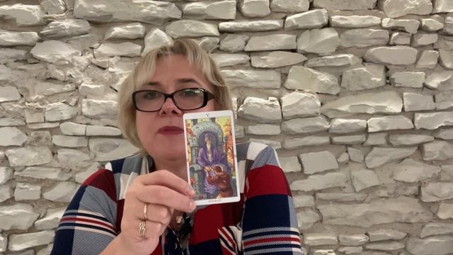 Королева Пентаклей январь 2023 Таро прогноз⭐️ смотреть онлайн