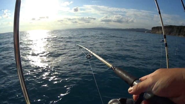 РЫБАЛКА СТАВРИДЫ в Черном море. Развлечение предлагаемое на каждом углу побережья. смотреть онлайн