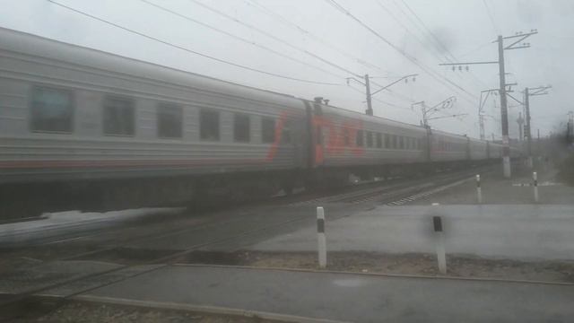 "Наконец то не чех"! Электровоз ЭП2К-400 со скорым поездом 16М "Москва-Архангельск"! смотреть онлайн