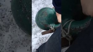 Жим двух гирь 32+20 (52 кг) на попа одной рукой. 1-подход. Идрис М.