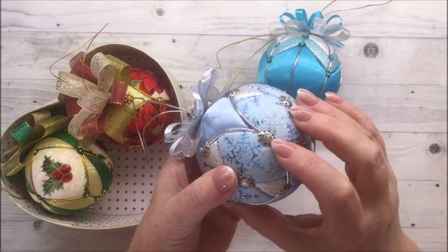 Обзор новогодних игрушек шаров
