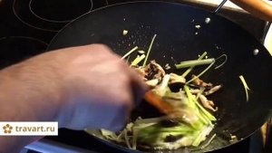 Сельдерей с яйцом и шиитаке Без мяса.  Быстрый вкусный рецепт.