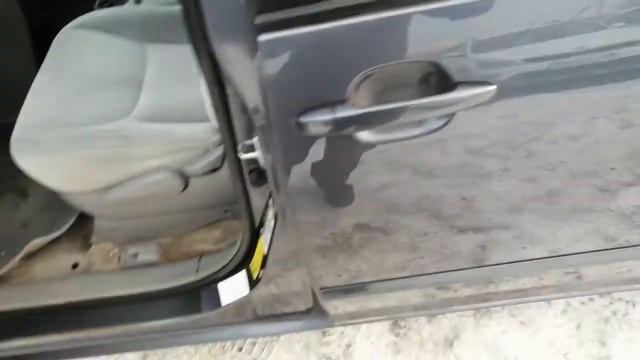 Sienna 06г.в. 3.3акпп, 2WD смотреть онлайн