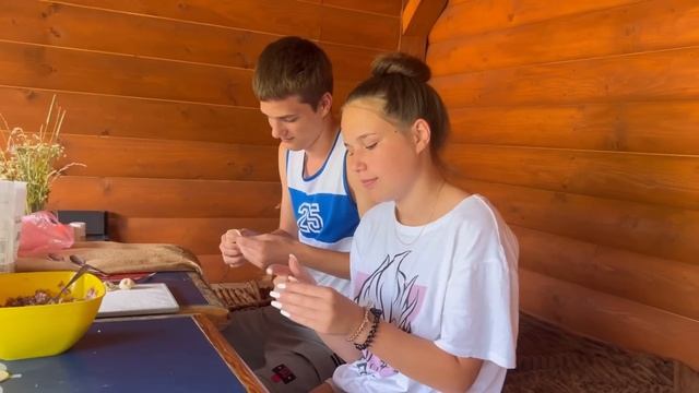 НАУЧИЛИСЬ ЛЕПИТЬ СУПЕРСКИЕ ПЕЛЬМЕНИ!)) смотреть онлайн