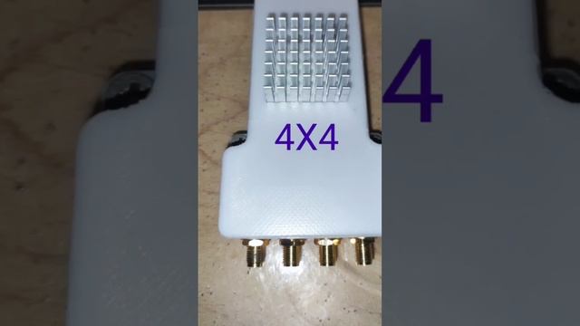 Наглядный пример разницы технологий MIMO 2x2 и MIMO 4x4. смотреть онлайн