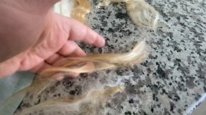 УРОКИ РЕБОРНИНГА . Прошиваем кукле волосы . Делаем куклу РЕБОРН сами .