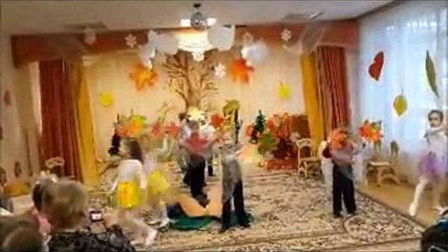Дюймовочка