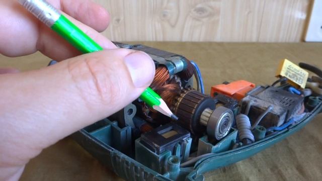 Необычный Электро Двигатель Обыкновенной дрели. КАК ОН УСТРОЕН ? смотреть онлайн