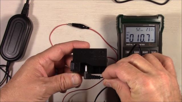 PowEver ACK-E8 Review Of Economical Replacement AC Power Canon T5i T4i T3i T2i 700D 650D 600D 550D смотреть онлайн