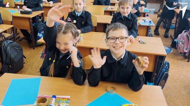 Первые создают новое