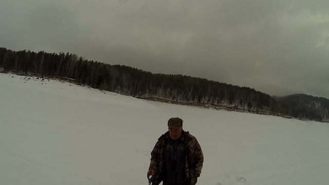 Дорога по льду Красноярского водохранилища смотреть онлайн