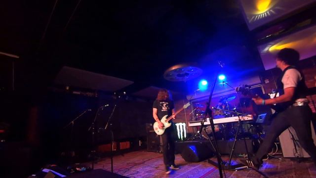 PHIL X BRIAN TICHY DANIEL SPREE GLEN SOBEL SOUNDCHECK LIVE LUCKY STRIKE смотреть онлайн