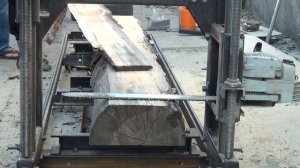 Тестирование мини пилорамы М5 из бензопилы sawmill from a chainsaw