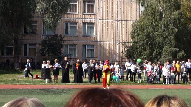 АГНЮША ПОШЛА В ШКОЛУ. День знаний.