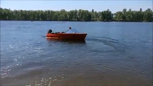 лодка МКМ на воде
