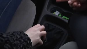 Как правильно переключать рычаг механической коробки передач Автошкола