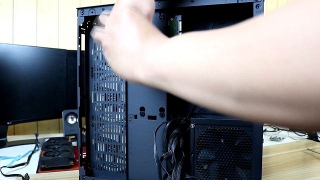 Xigmatek Aquarius Plus Timelapse PC Build