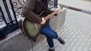 Fender FA 235E Concert и комбо усилитель VOX VX 50 AG. Уличные музыканты Казани