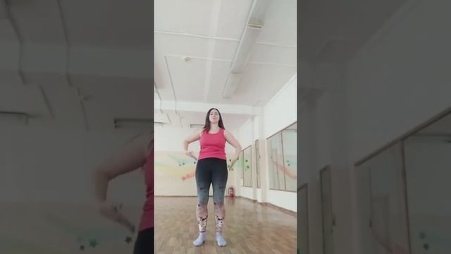 Звёздные упражнения в беллидансе 1 смотреть онлайн