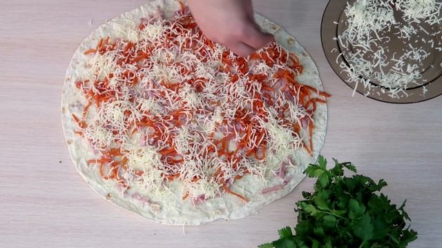Вкуснейшая закуска из лаваша на праздничный стол