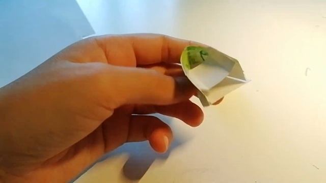 Как сделать маленького дракона на палец?! смотреть онлайн