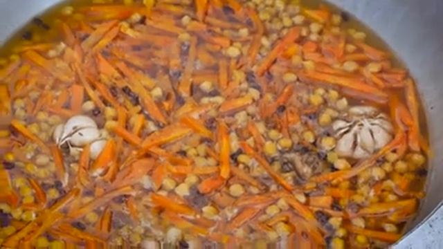 Самаркандский плов на костре в казане | Самый пловный плов.