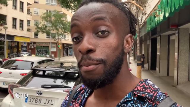 Day 4 - The £100 Holiday in Spain смотреть онлайн