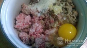 Котлеты с манной крупой и хлебом