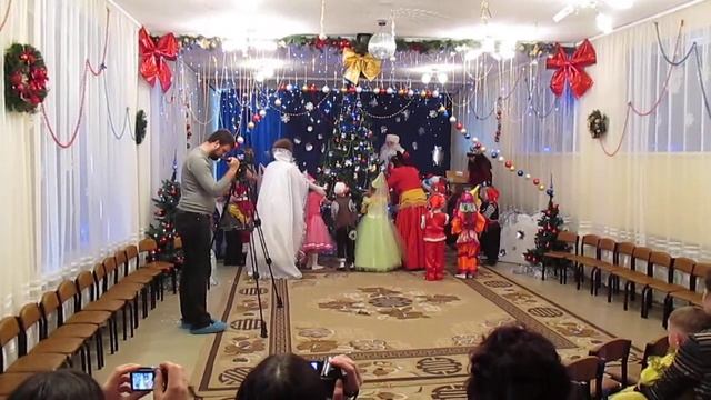 Новогодний утренник садик 117 Луганск смотреть онлайн