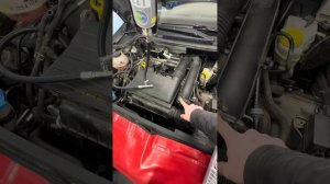 Volkswagen поло на проверку с помощью дыма генератора