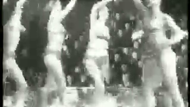 Цирк на воде. Водная пантомима в Ивановском цирке честь 50-летия Советского цирка смотреть онлайн