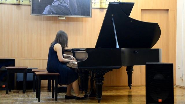 Клод Дебюсси - Прелюдия №8 "Девушка с волосами цвета льна" смотреть онлайн