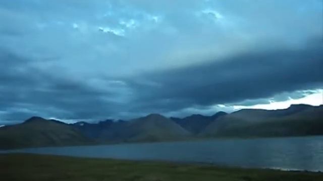Предгорье хребта Чихачева,оз Киндыктыкуль